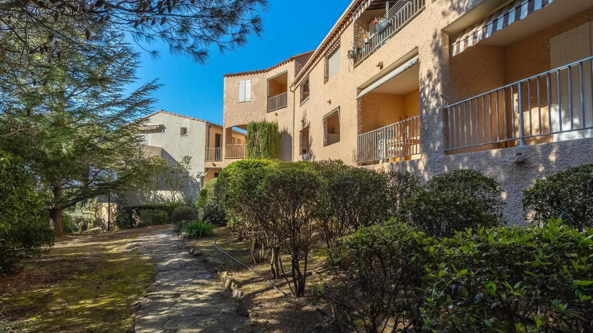 Studio Hauts De La Madrague-13 By Interhome Saint-Cyr-sur-Mer